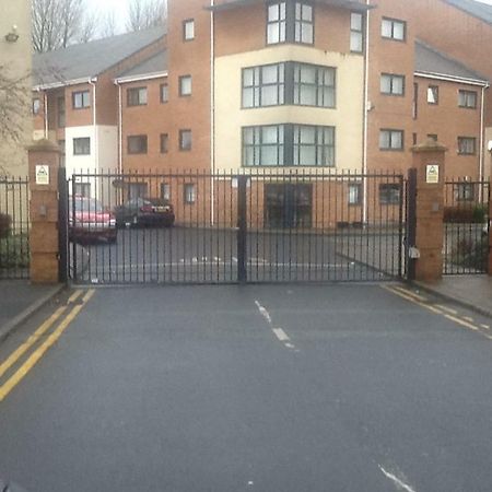 Liverpool 2 Bedroom Apartment Luaran gambar