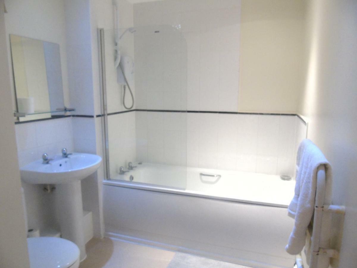 Liverpool 2 Bedroom Apartment Luaran gambar